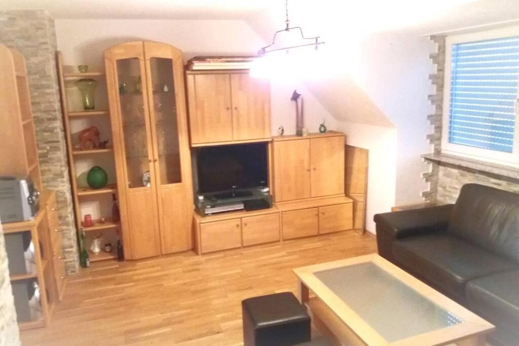Neue, Helle Wohnung In Ludwigsburg, Nah Am Schloss Exterior foto